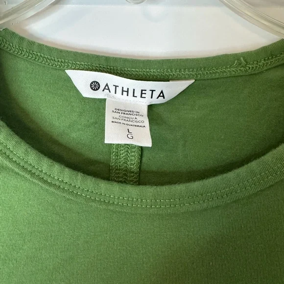 Athleta Women's Green Short Sleeve Tee - Picture 2 of 3
